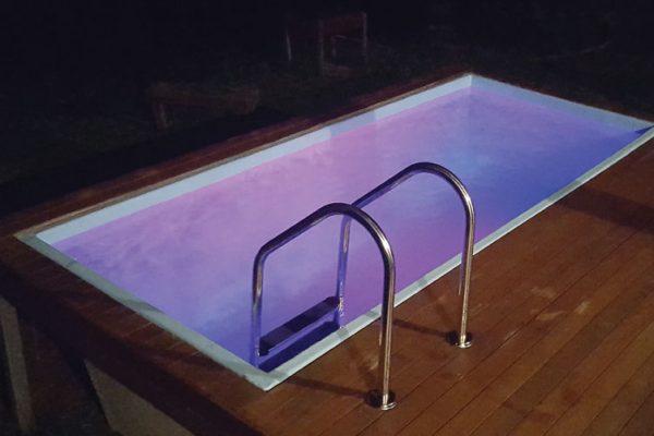 skip-pools-australia-plunge-pool-sunshine-coast-swimming-pools-lights