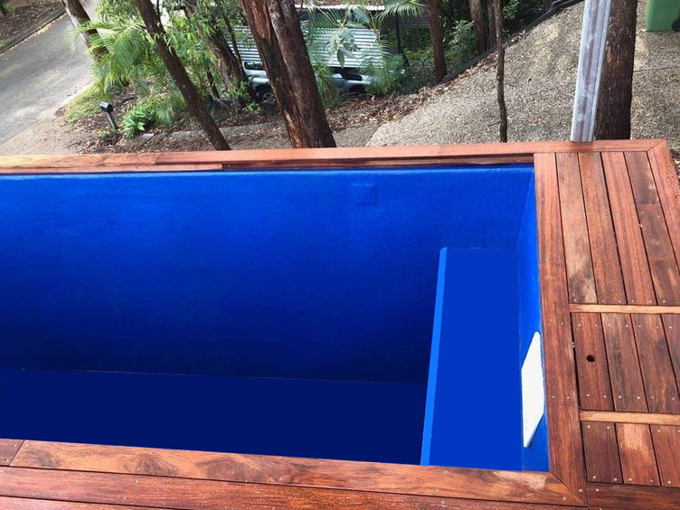 skip pool royal blue mt coolum